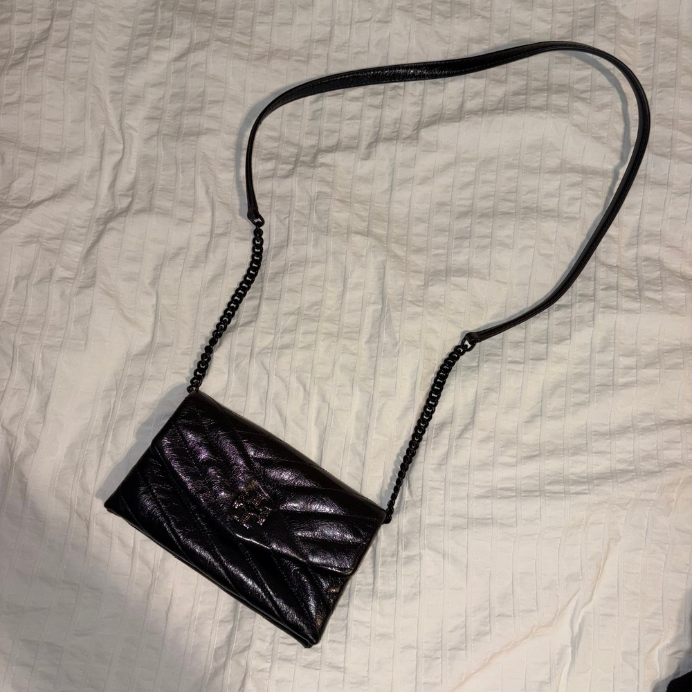 Tory Burch Crossbody Bag Womens Black Kira Chevron Crinkled Patent Leather Quilt